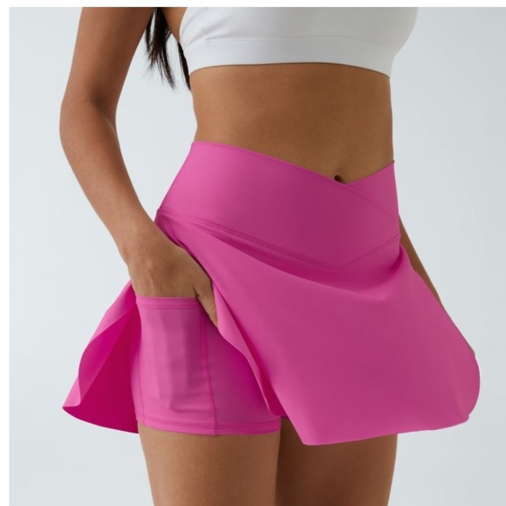 Halara SoftlyZero Airy Crossover Pocket 2 In 1 Instant Cool Tennis Skirt XS Pink